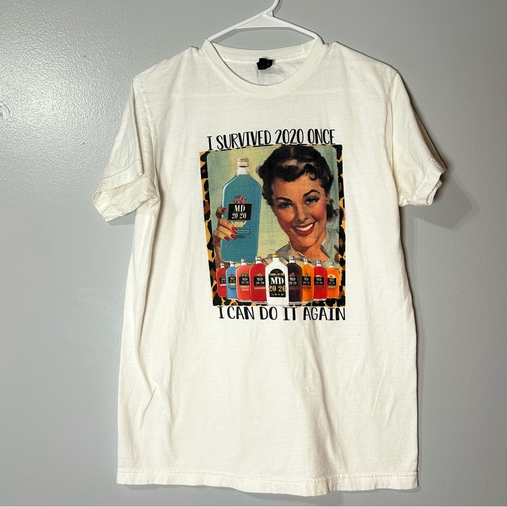 I‎ Survived 2020 Mad dog Funny Pandemic COVID-19 T Shirt Comedy Lockdown Sz Med